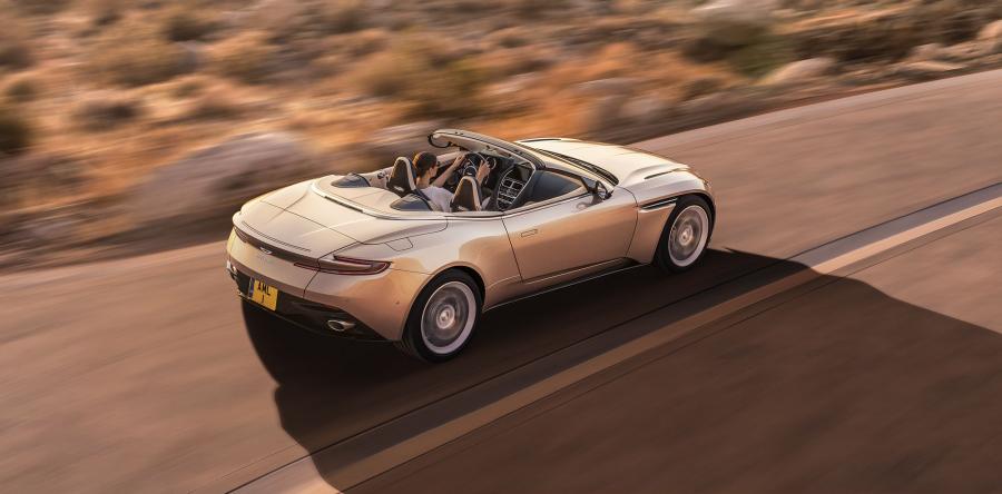  Aston Martin DB11 V8 Volante 2018 года  (WW) (фото 2 из 54)
